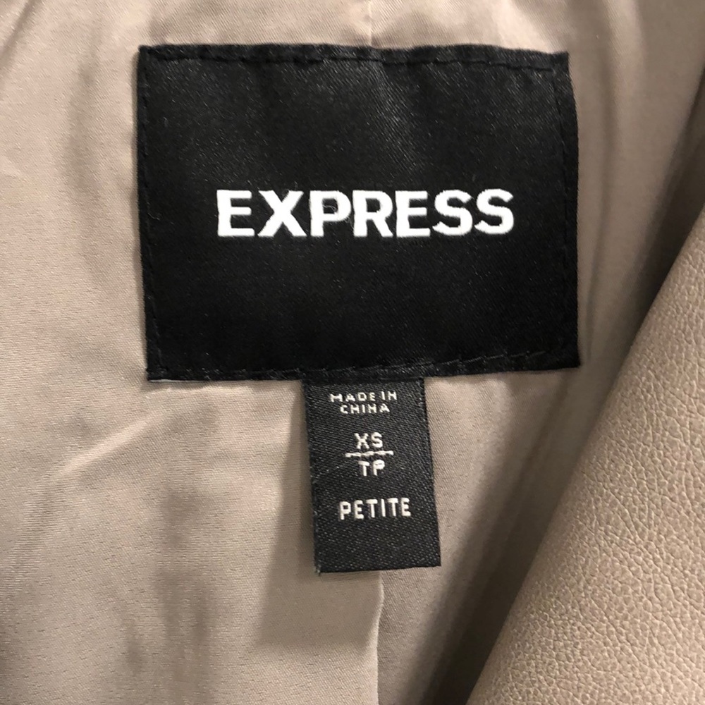 Express Jacket - image 3